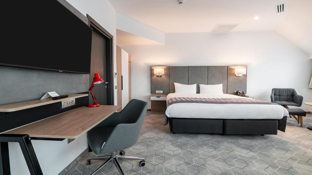 Holiday Inn Bucarest – Times
