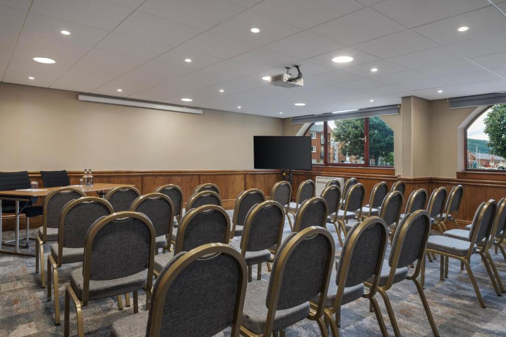 Delta Hotels by Marriott Swansea
