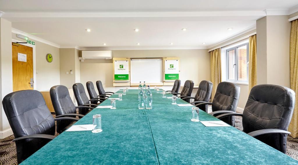Holiday Inn Cardiff – North M4, Jct.32