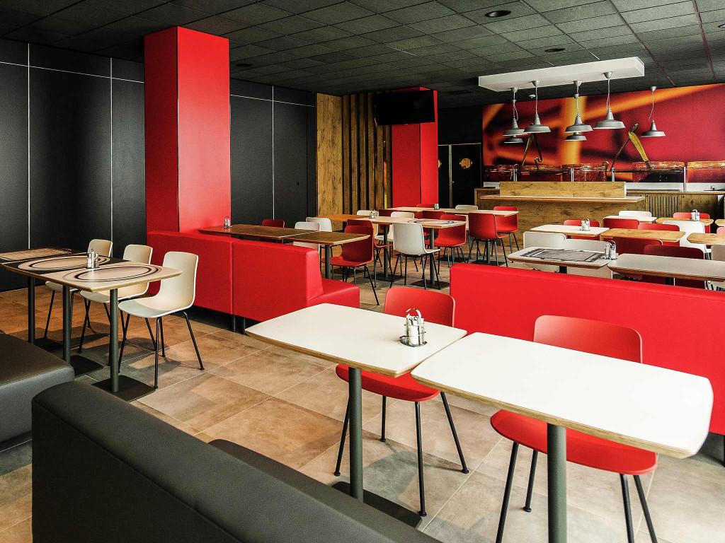 Ibis Poznan Polnoc
