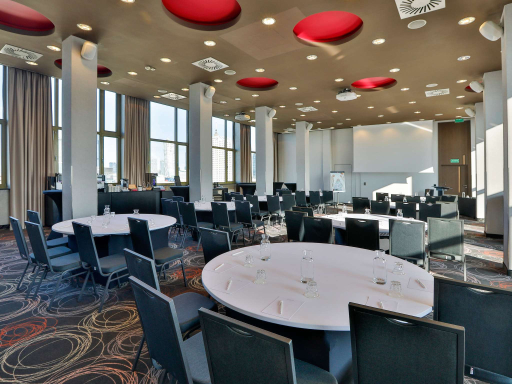 Mercure Warszawa Grand