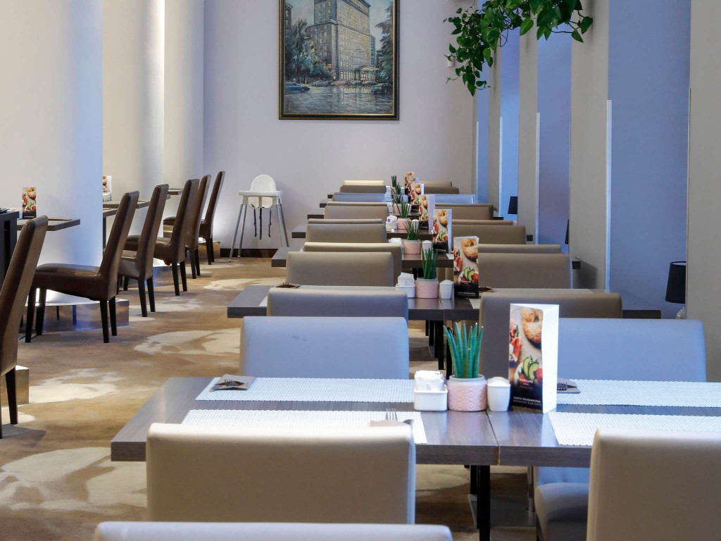 Mercure Warszawa Grand
