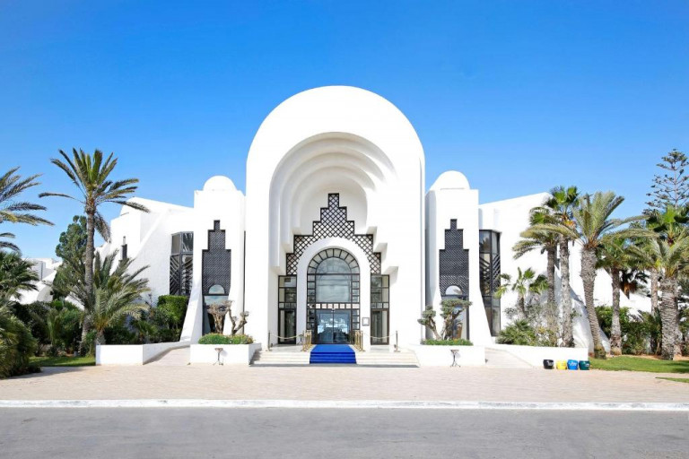 Radisson Blu Palace Resort & Thalas...