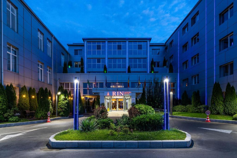 RIN Airport Hotel