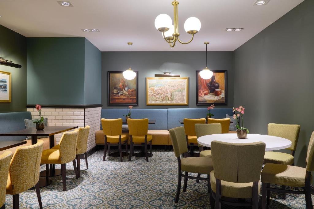 Hilton Edinburgh Carlton