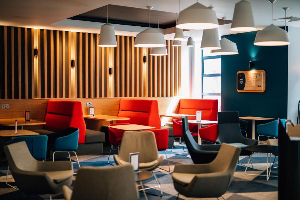 Holiday Inn Express Belfast City