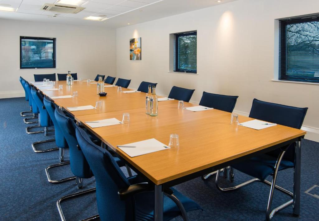 Holiday Inn Express Newport