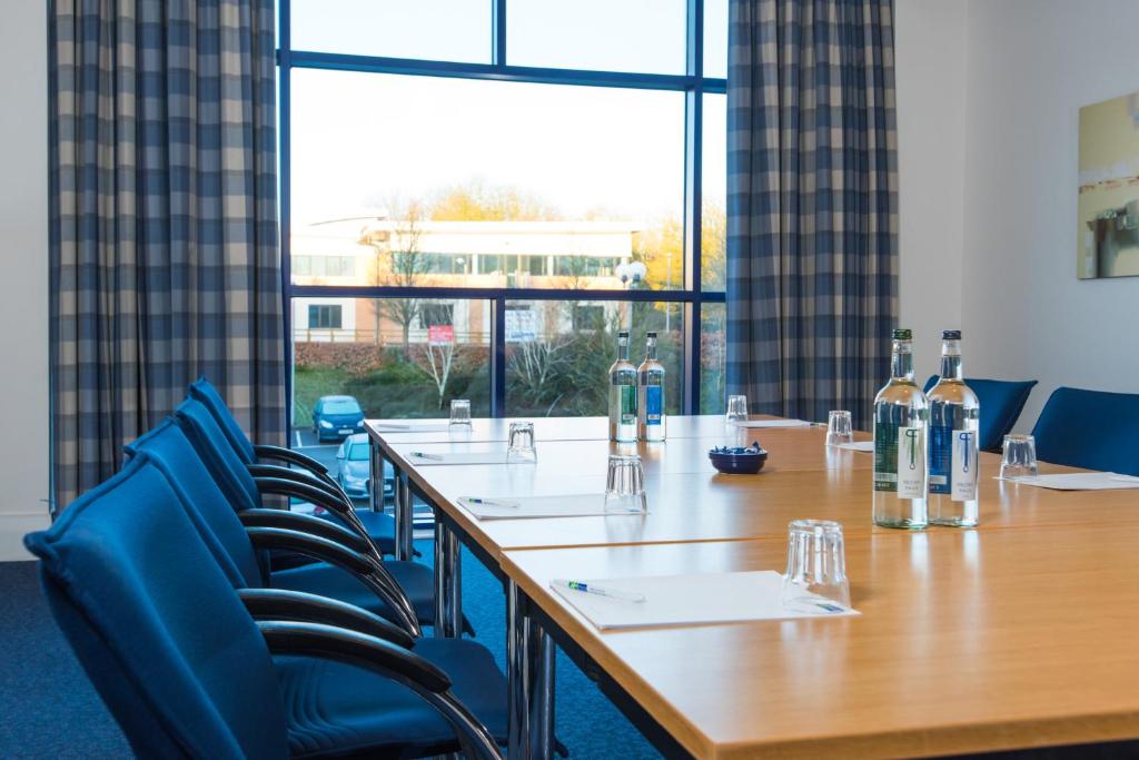 Holiday Inn Express Newport