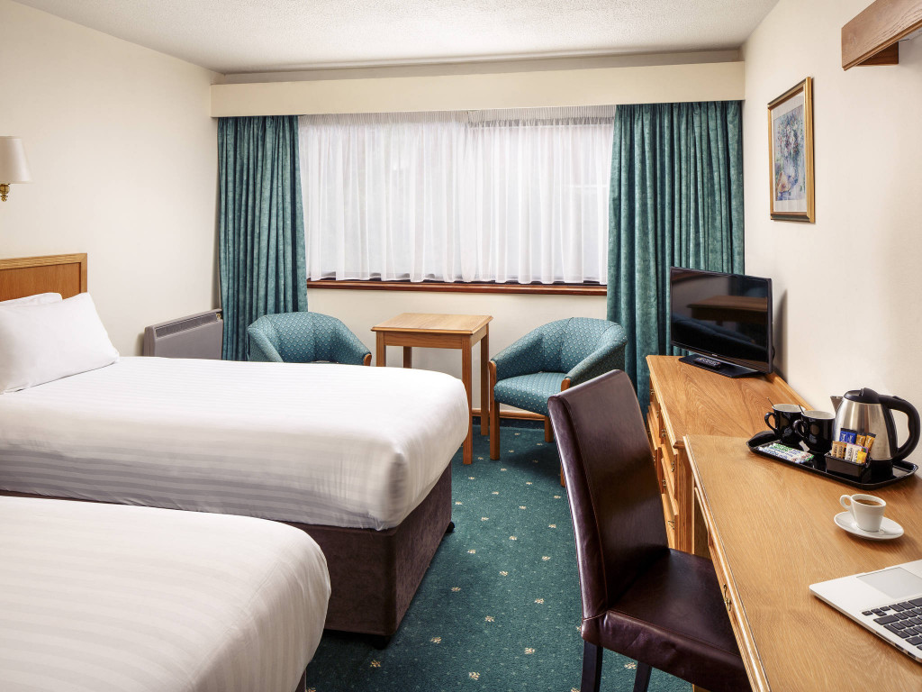 Mercure Livingston