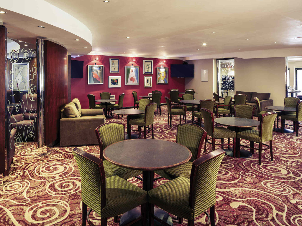Mercure Livingston