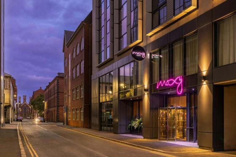 Moxy Belfast City
