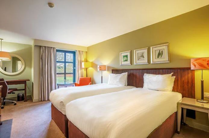 Potters Resorts Five Lakes