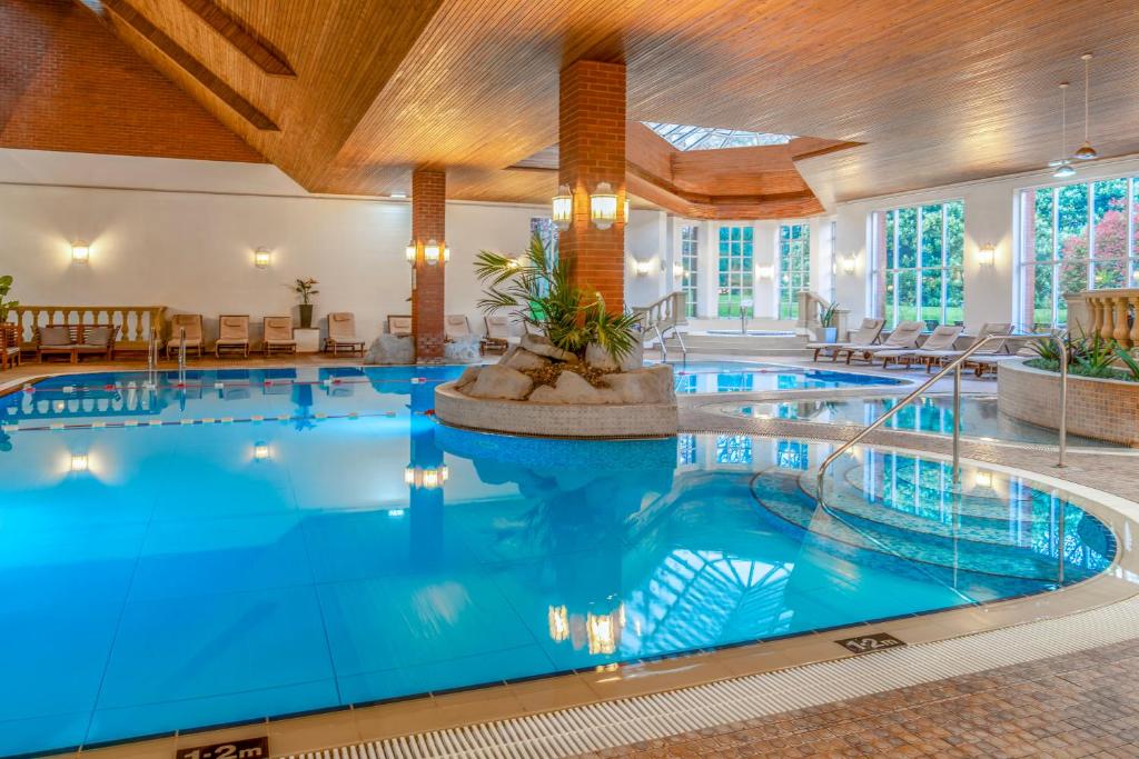 Sprowston Manor