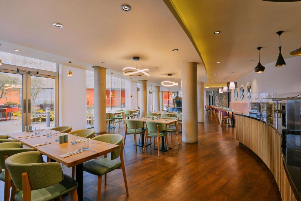 Aloft by Marriott London Excel