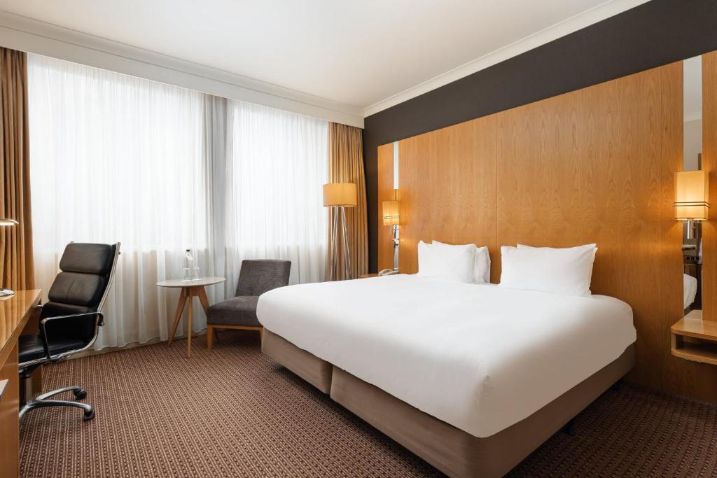 Crowne Plaza London Ealing