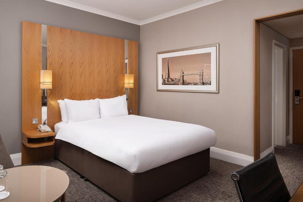 Crowne Plaza London Ealing