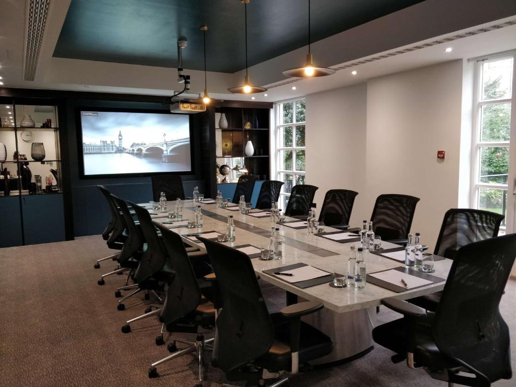 DoubleTree by Hilton London Kensington
