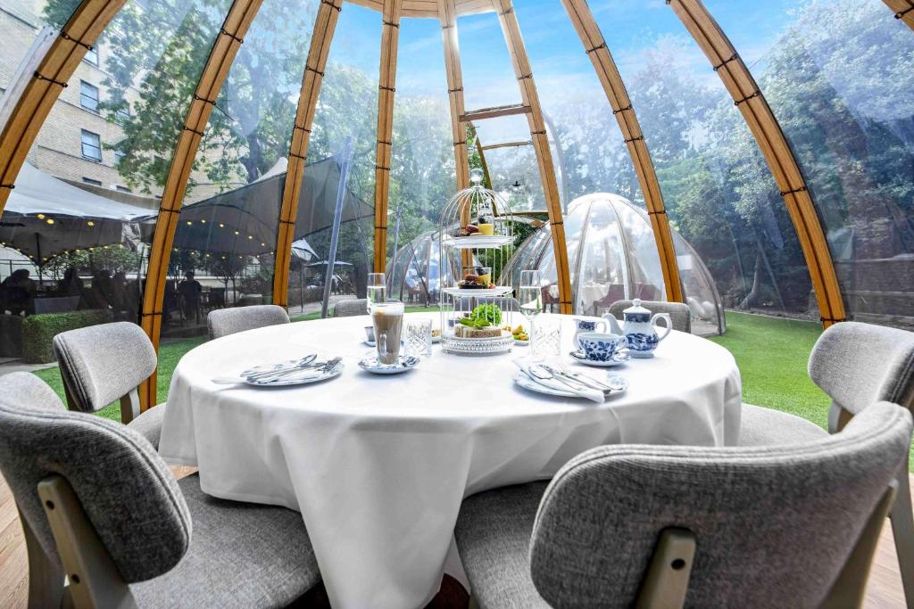 DoubleTree by Hilton London Kensington