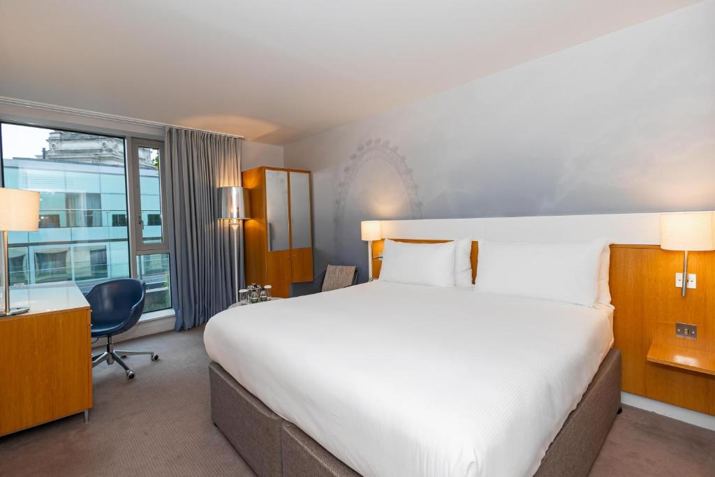 DoubleTree by Hilton London Tower of London