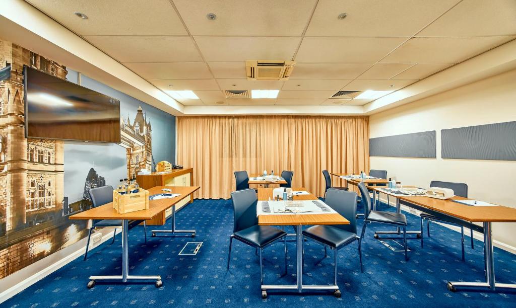 Holiday Inn Express London Stratford
