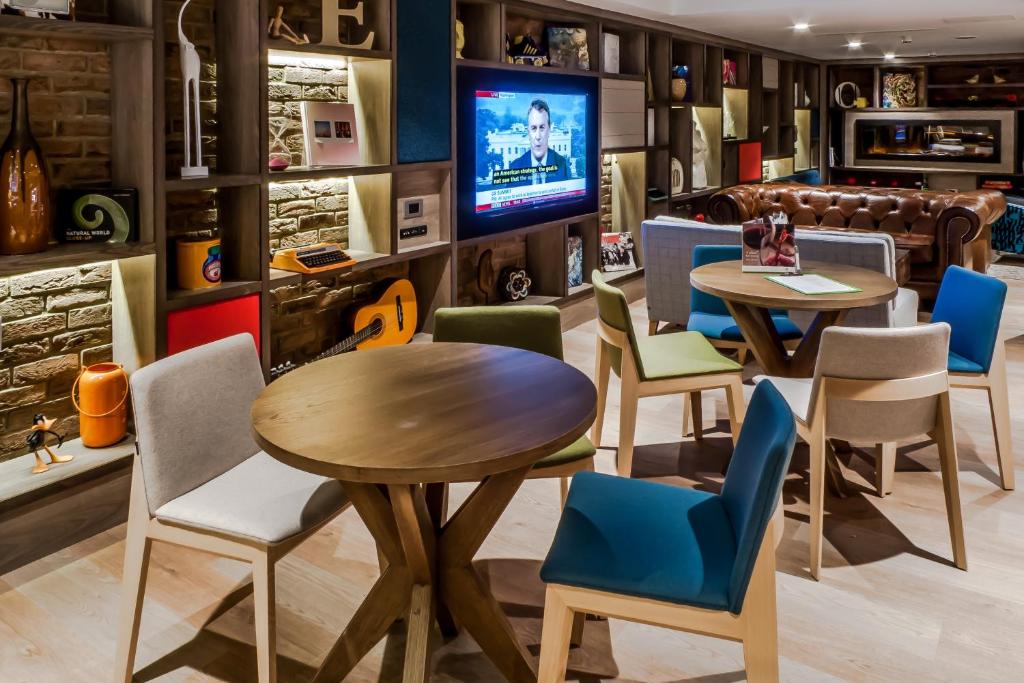 Holiday Inn London Camden Lock