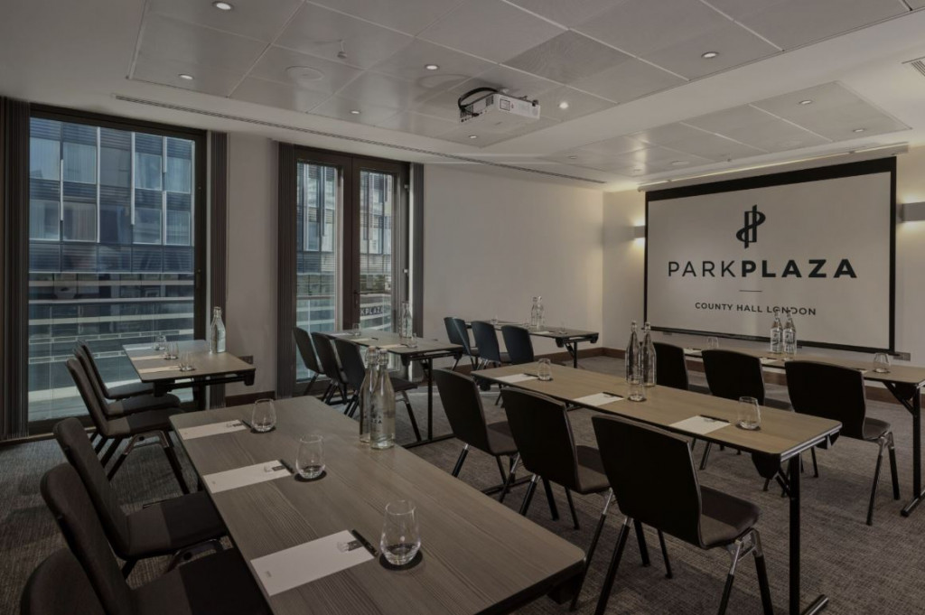 Park Plaza County Hall London