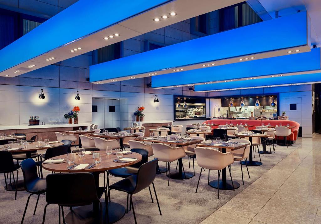Park Plaza County Hall London