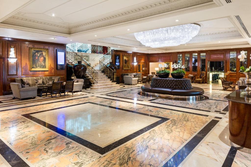 Radisson Blu Hotel, London Heathrow