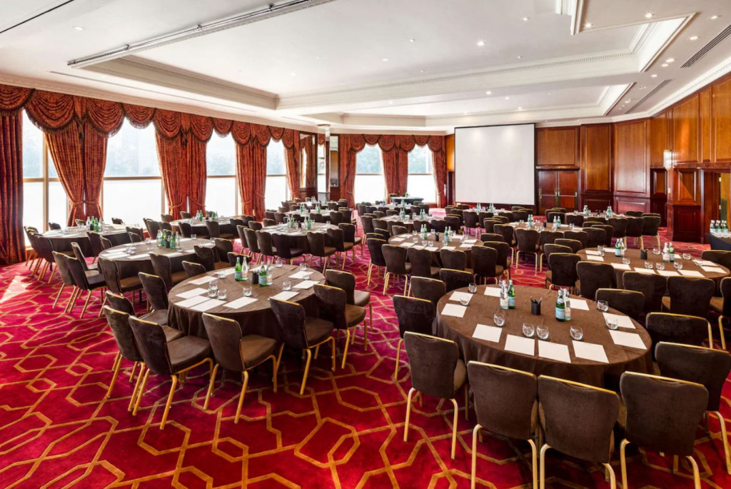 Radisson Blu Hotel, London Heathrow