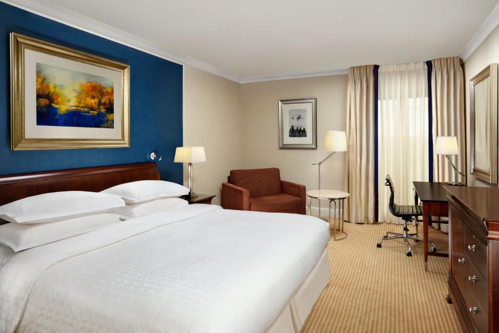 Sheraton Skyline Hotel London Heathrow