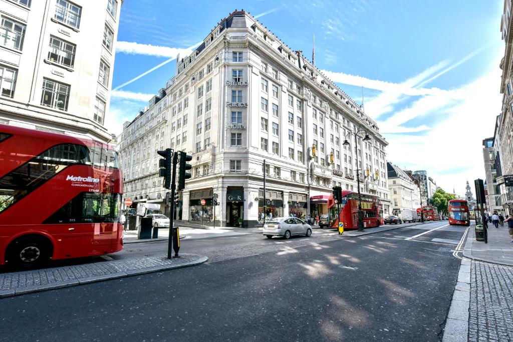 Strand Palace Londres